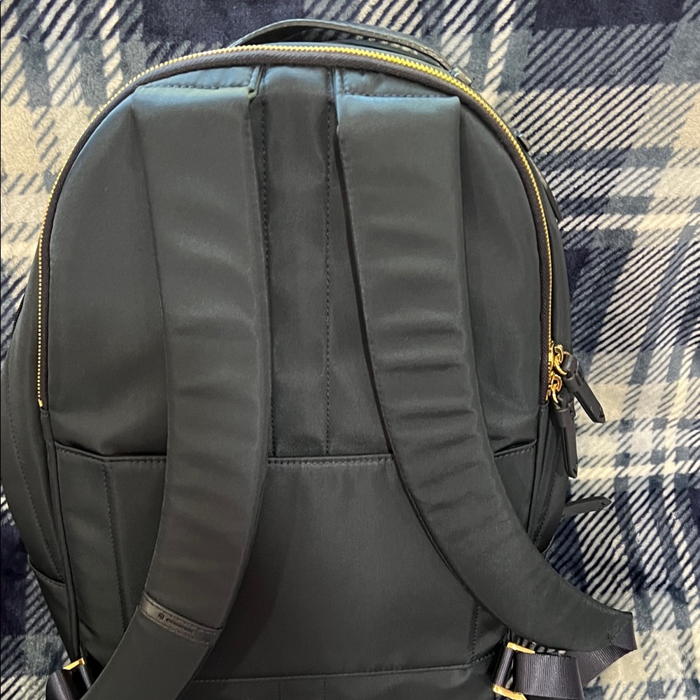 Victorinox Black and Blue Backpack - Picture 7 of 7